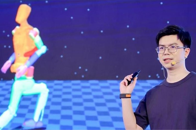 天才少年稚晖君今年会jinnianhui机器人走路进场！AI模型做大脑，目标售价20万以内