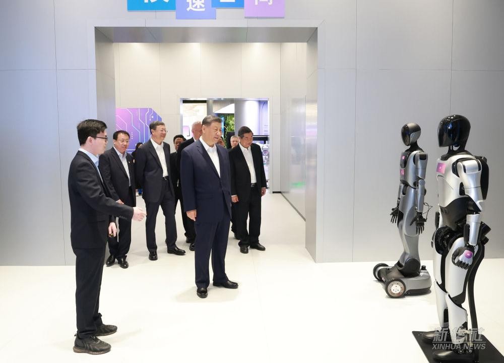 习近平总书记到上海调研，今年会jinnianhui代表具身智能行业汇报进展